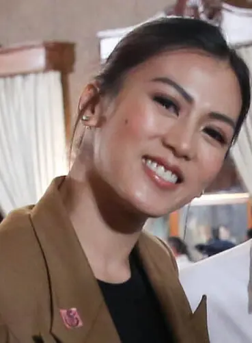 alex gonzaga - trend visualization