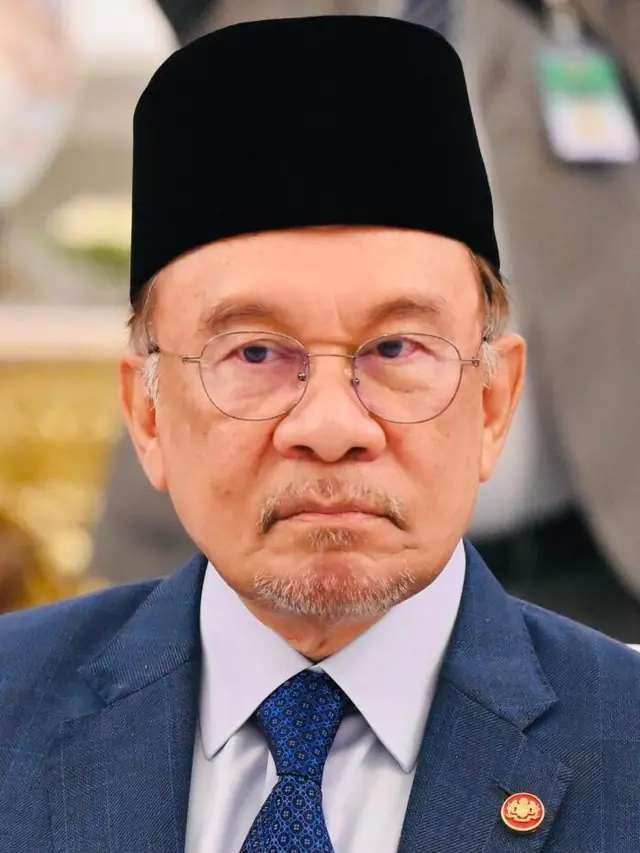 anwar ibrahim - trend visualization