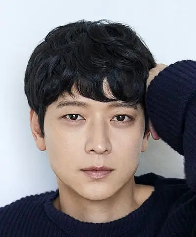 강동원 (Kang Dong Won) - trend visualization