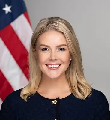 karoline leavitt search trend