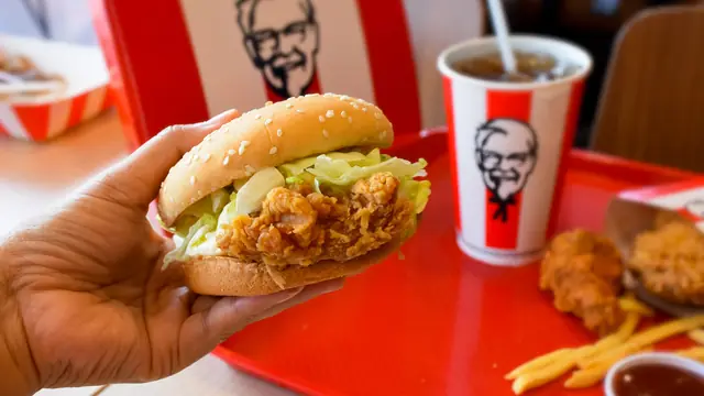 kfc 1 แถม 1 (KFC 1 get 1 free) - trend visualization