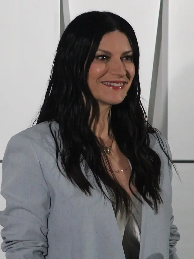 laura pausini - trend visualization