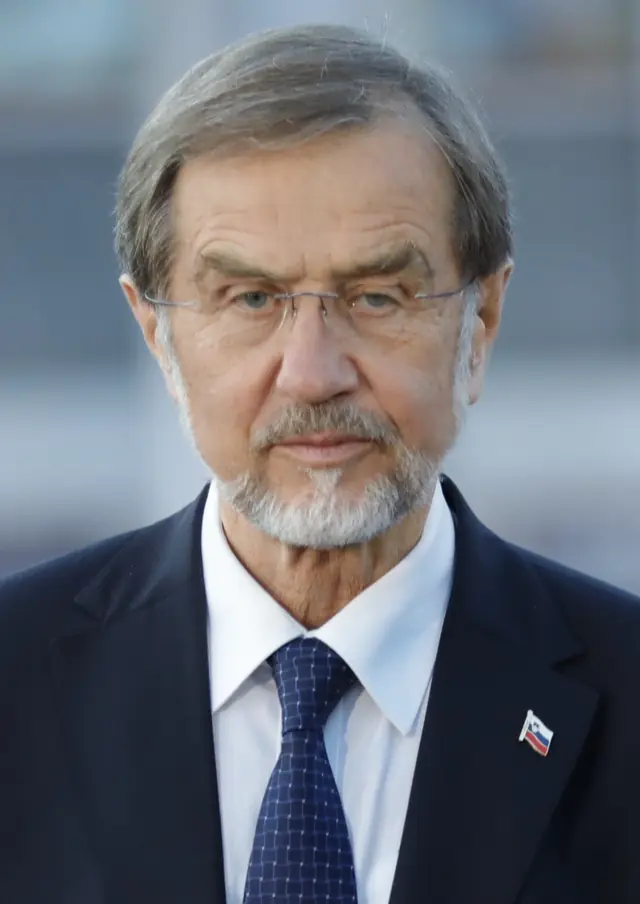 lojze peterle - trend visualization