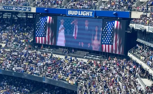 trump booed at msg - trend visualization